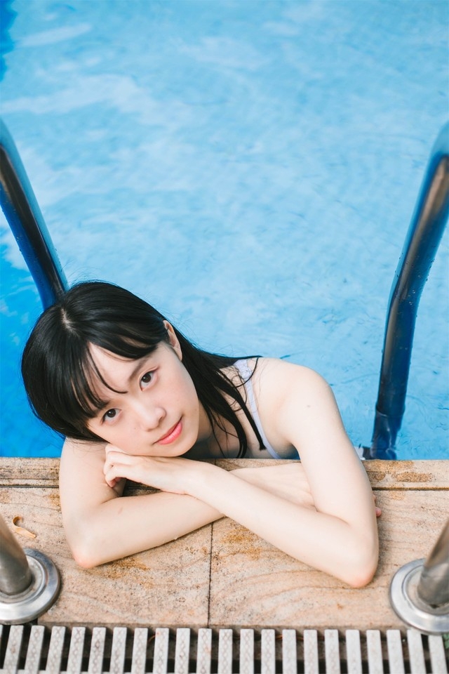 ���۳�����Ů�Ը�����Ӿ��ʪ���ջ������Ӿ��д��ͼƬ