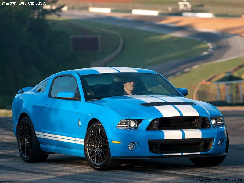 Ұ2013GT500