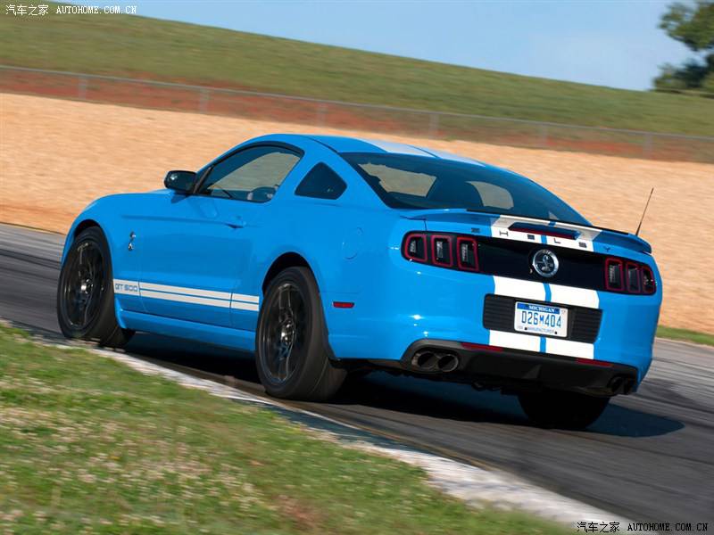 Ұ2013GT500