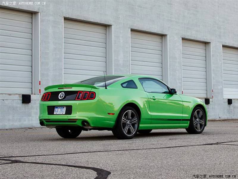 Ұ2013GT500