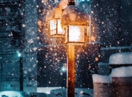 日本街头寒冬雪景图片