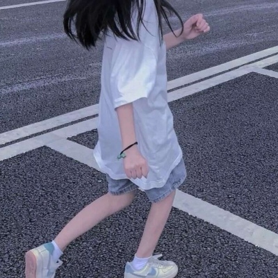 Ůͷƫ䵭 ʱ⾲ϸˮ