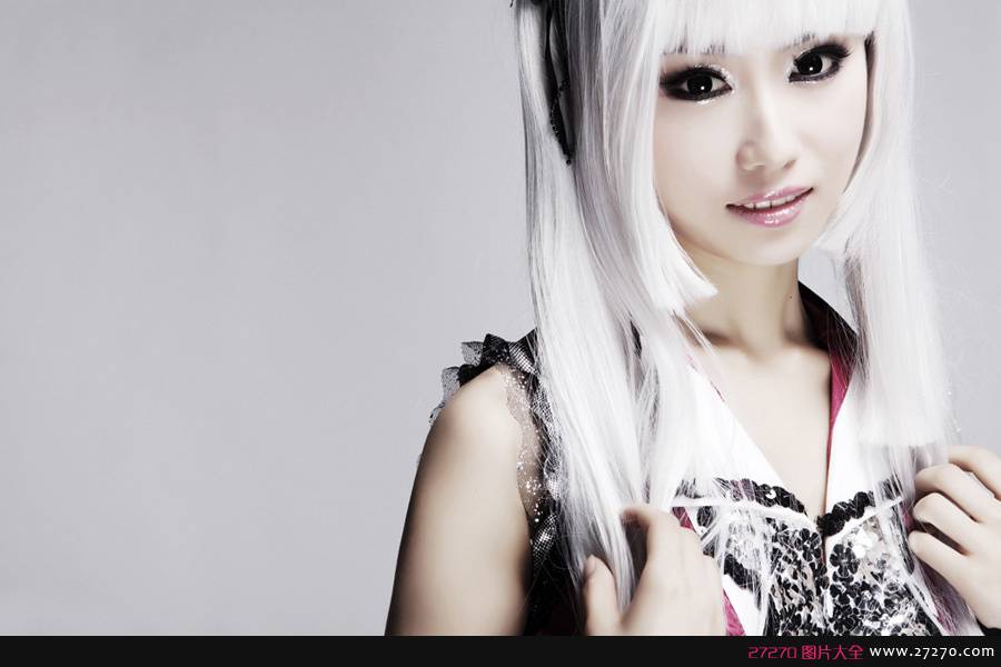 򱦱Ů֮COSPLAY
