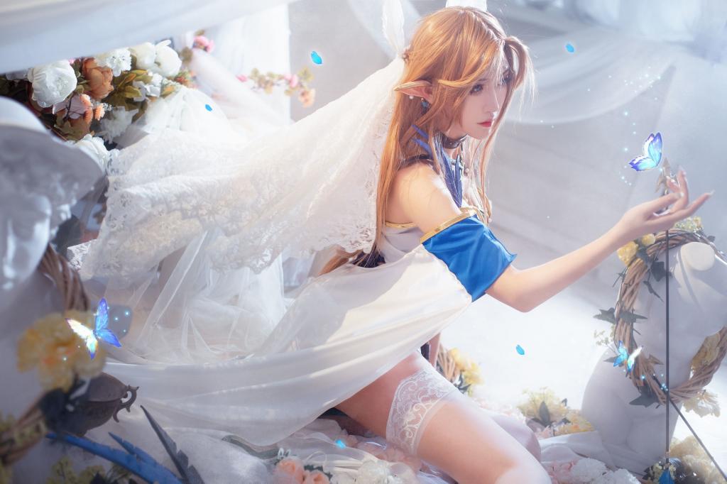 ԸлʿװcosplayͼƬ