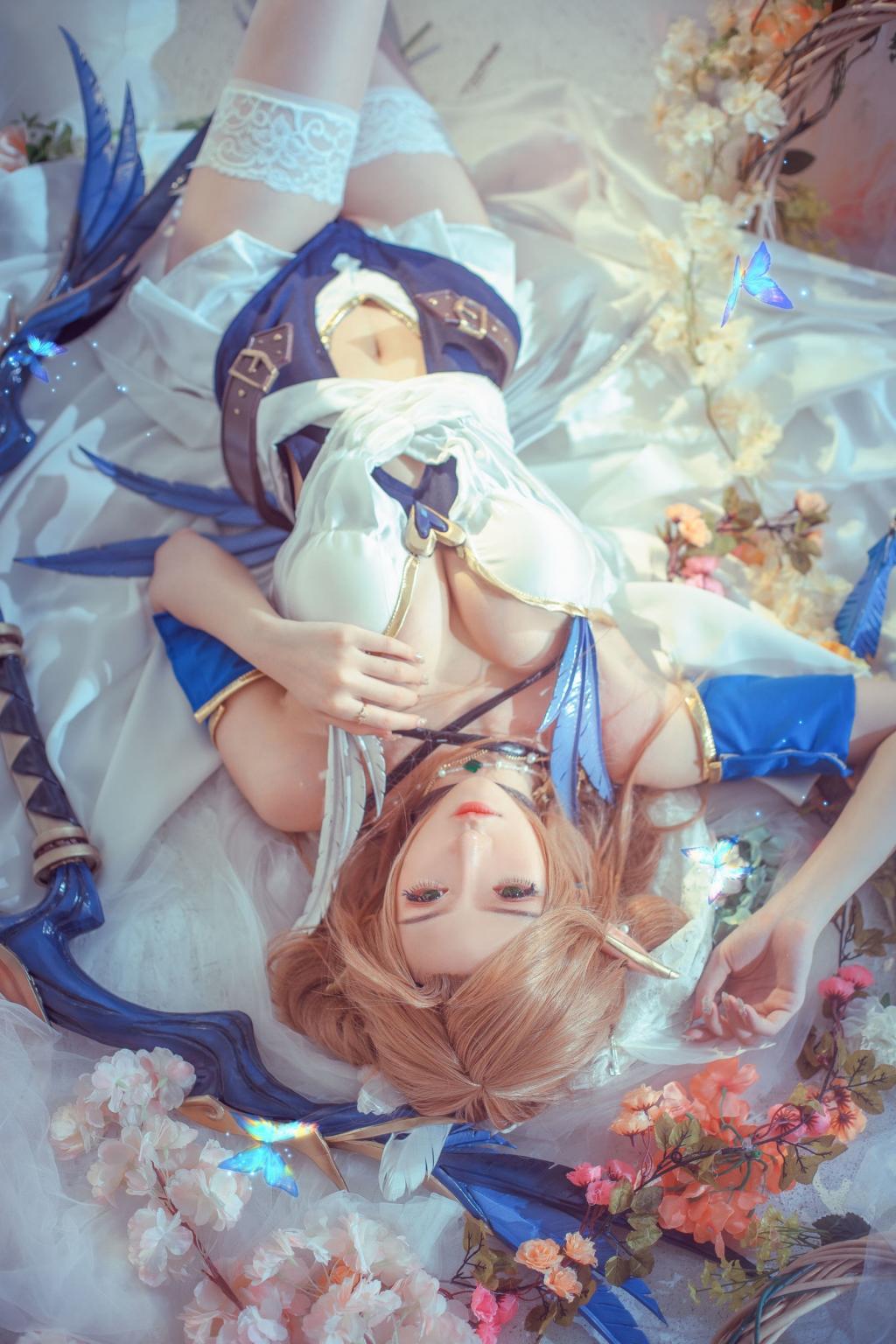 ԸлʿװcosplayͼƬ