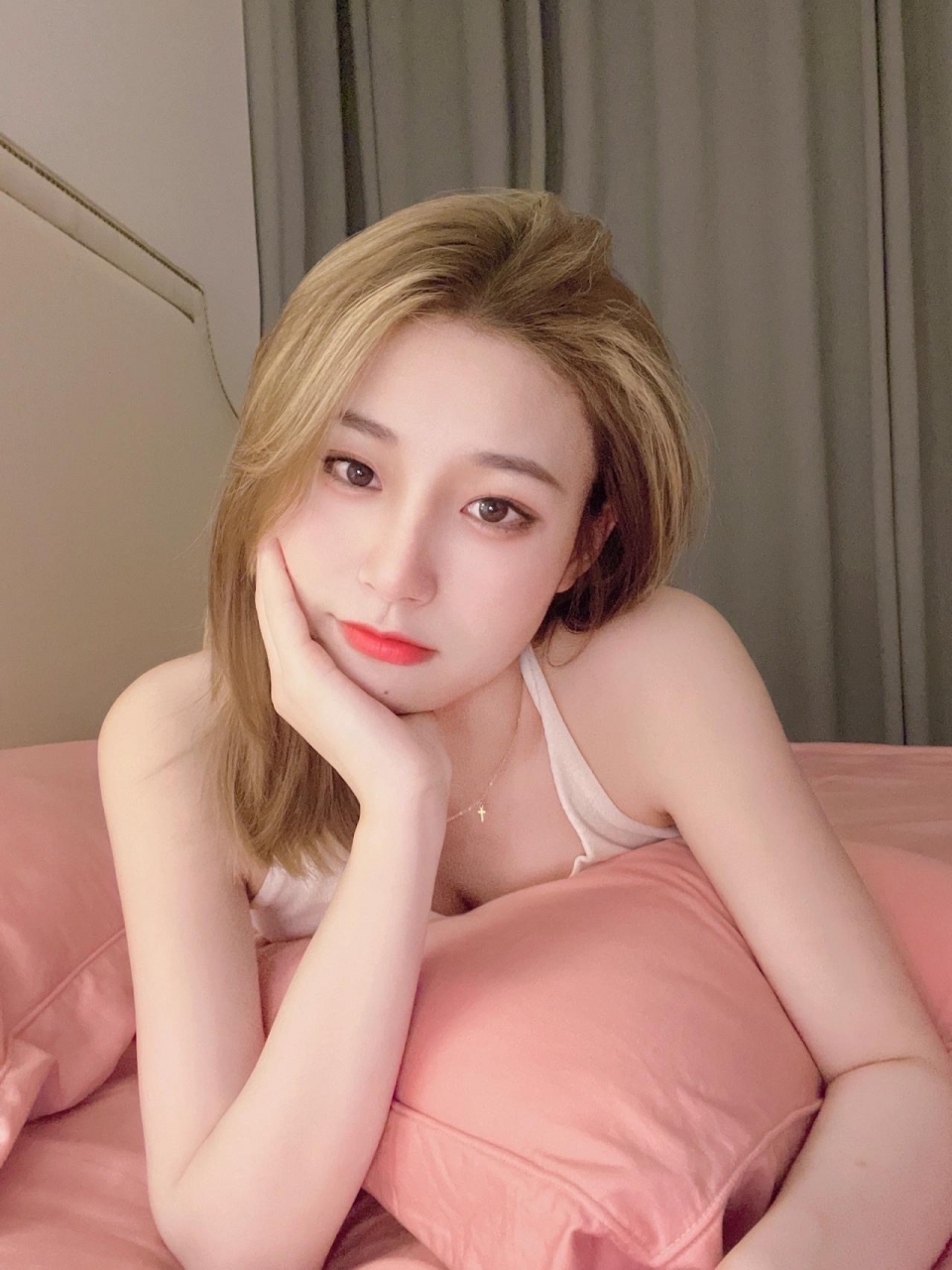 ԸŮYoyoΨ˿˽д