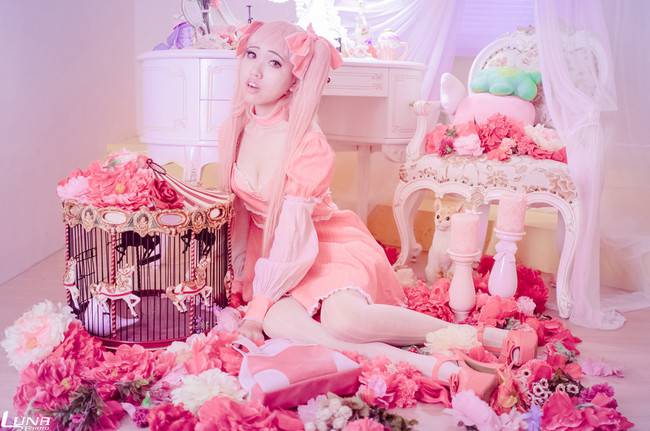 幸田实和子甜美迷人cosplay