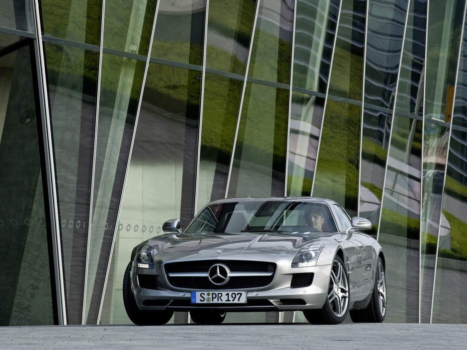 SLS AMGͼƬܳ
