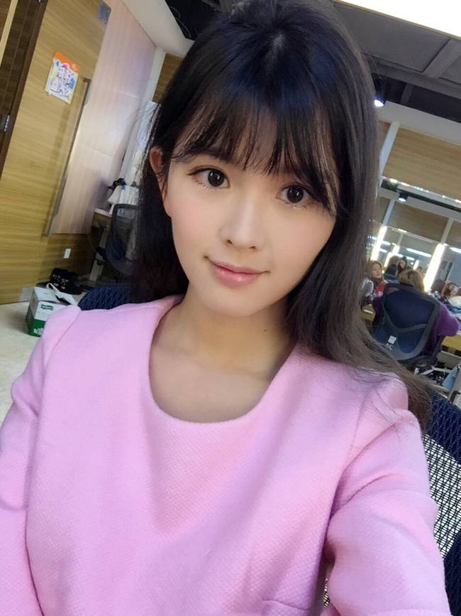 УӶ俺ɫϵзױ񾲿ɰ-- 