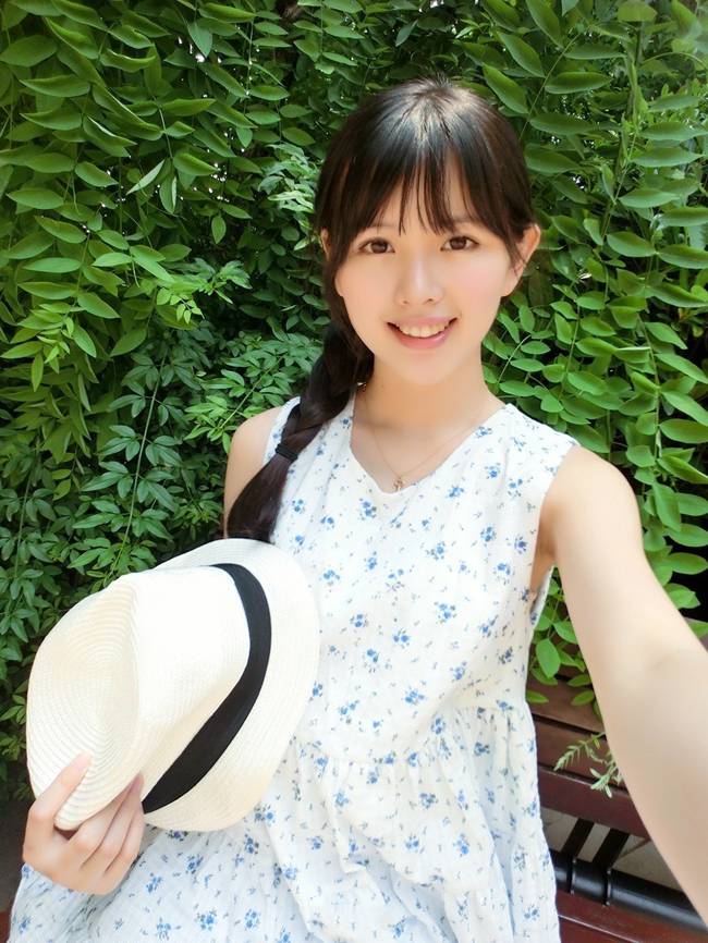 УӶ-- 