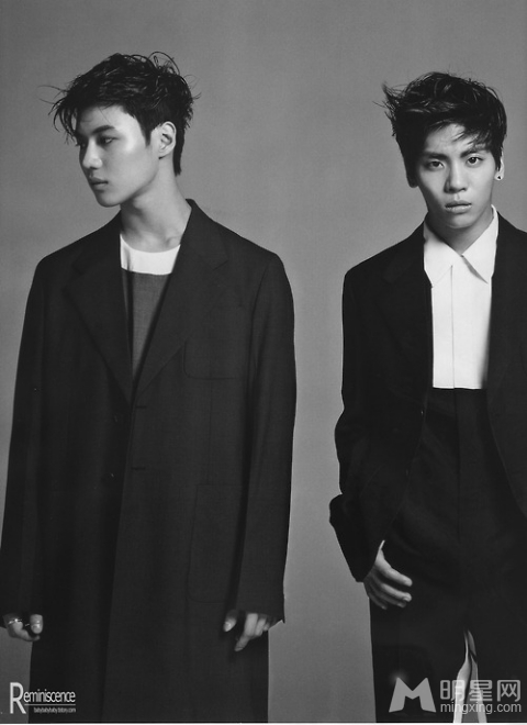 SHINeeԸʱкڰ׻