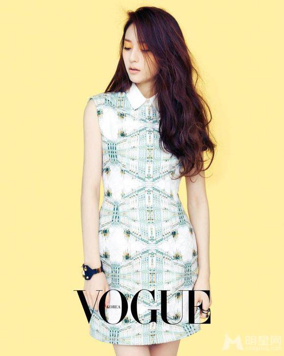 f(x)ԱKrystal־VOGUEױд