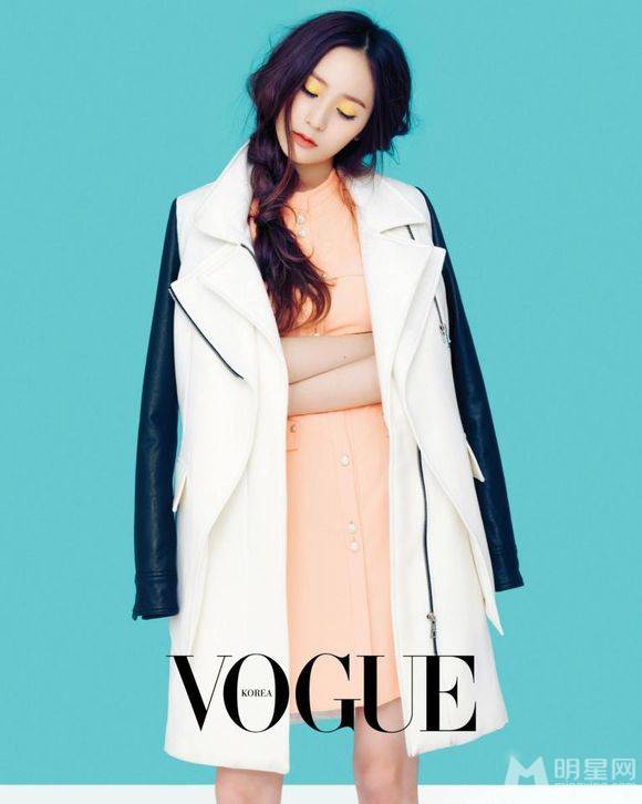 f(x)ԱKrystal־VOGUEױд