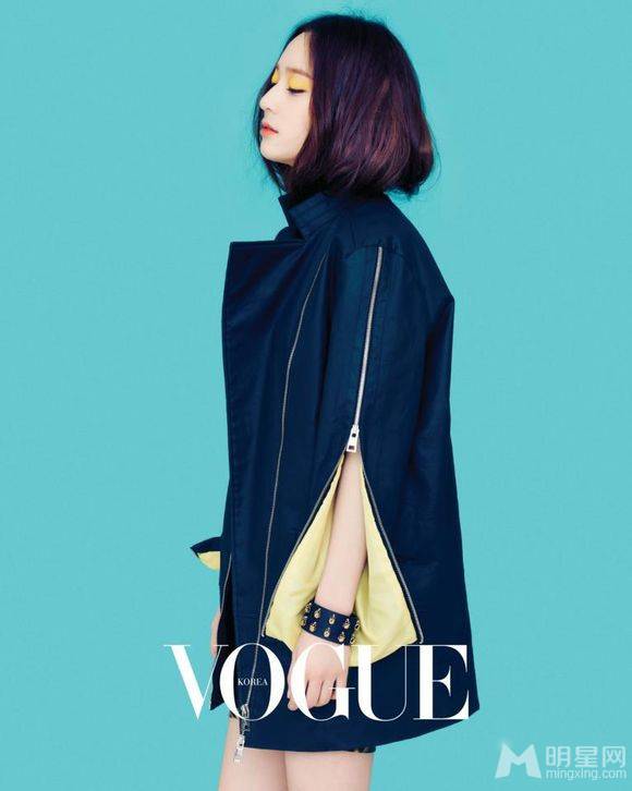 f(x)ԱKrystal־VOGUEױд