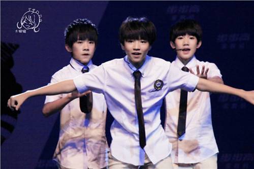 TFboysڵżΨͼ