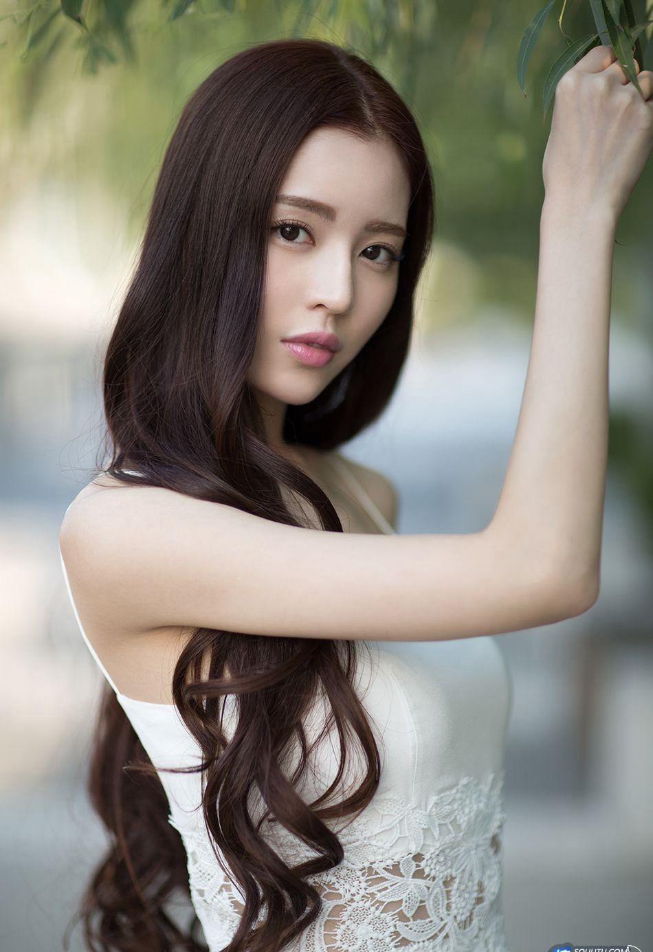 性感俄罗斯美女人体艺术照片