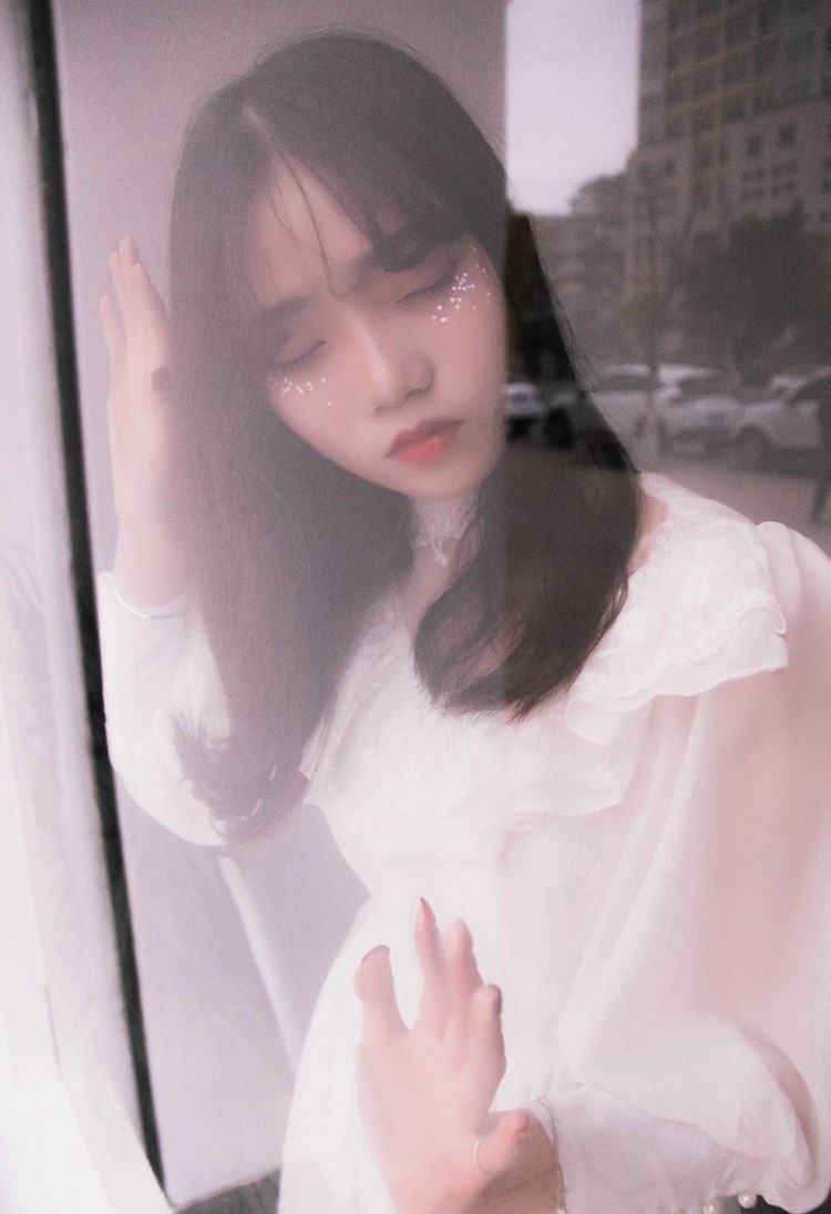 ŵSabrinaԸбȻջд漯