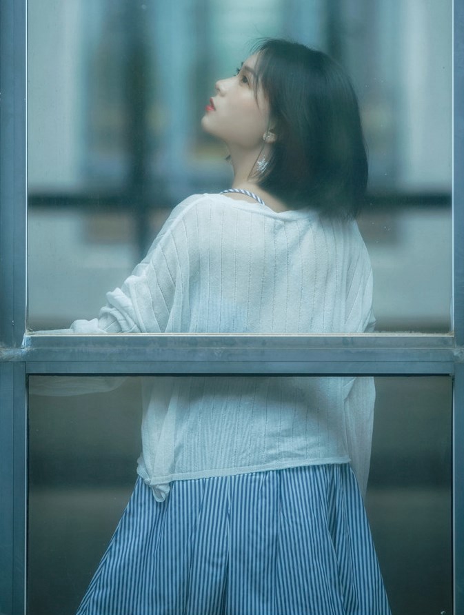 Ը˿ŮŵSabrinaȻдͼ
