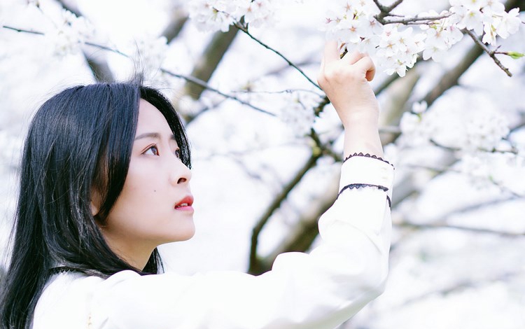波萝社惹火美女八宝icey性感妖娆户外写真