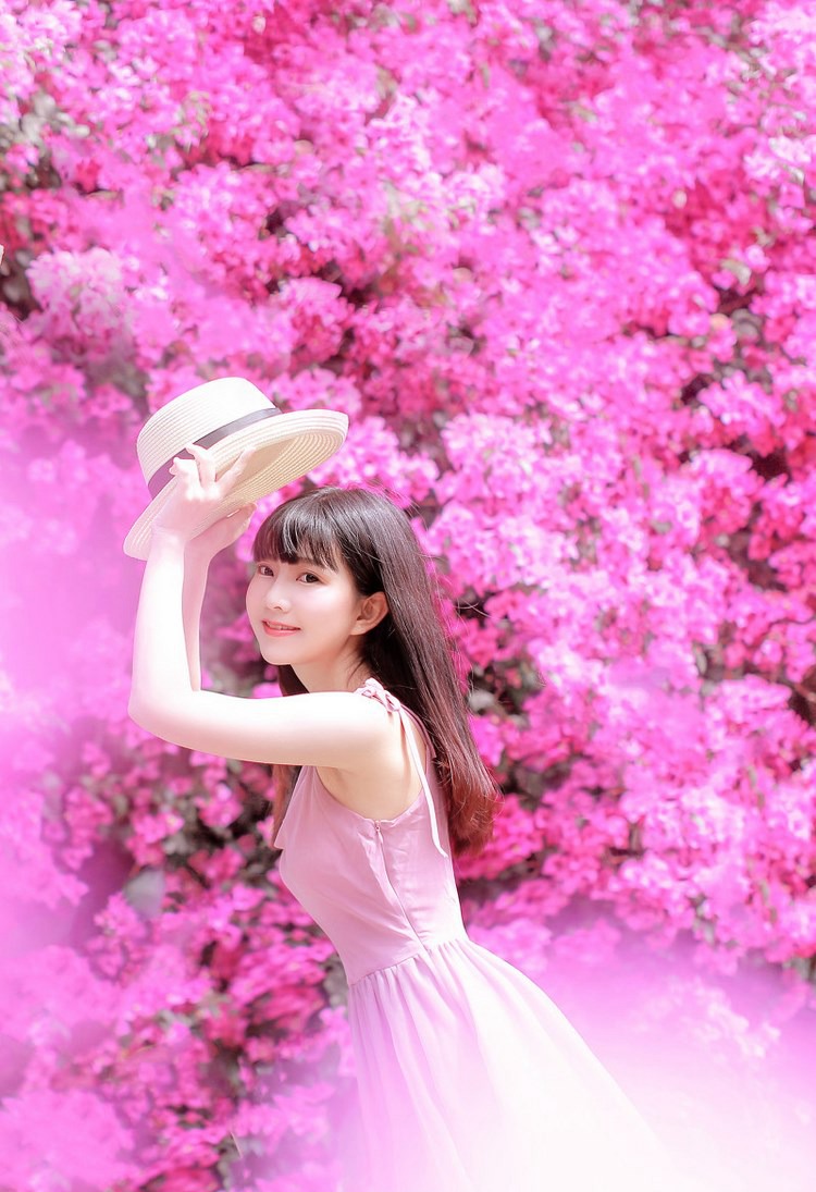 AISS˿Ů˿Ʒջд