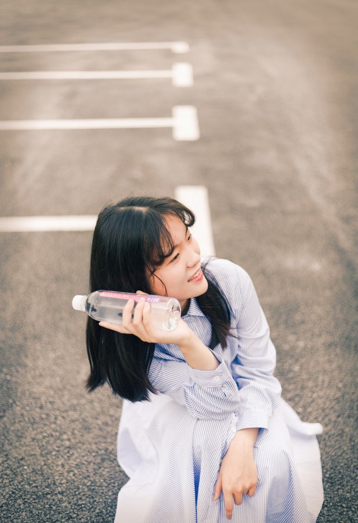 ŵSabrina߱ȻӾװд