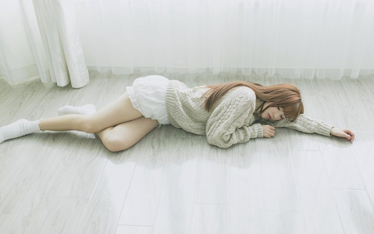 ŵSabrina߱ȻӾװд