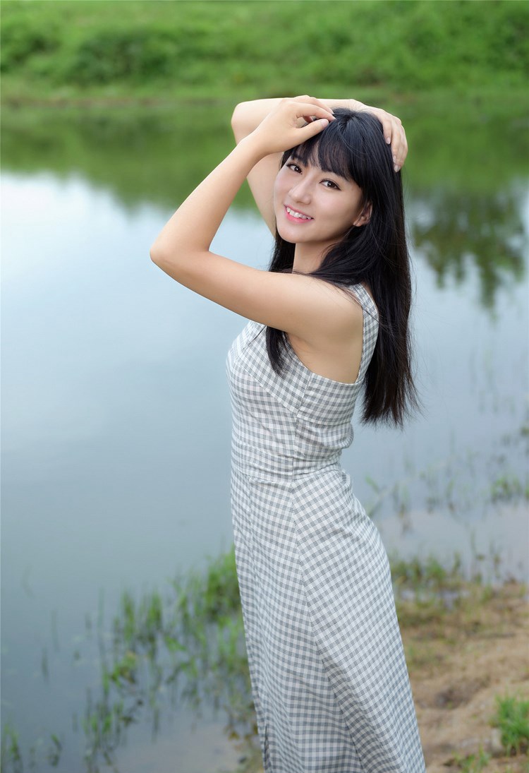 ǹŮAngelin˽д