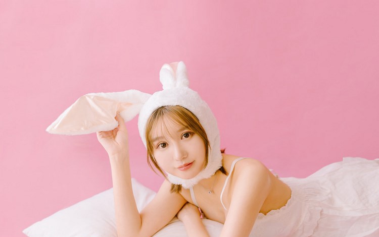 ˽