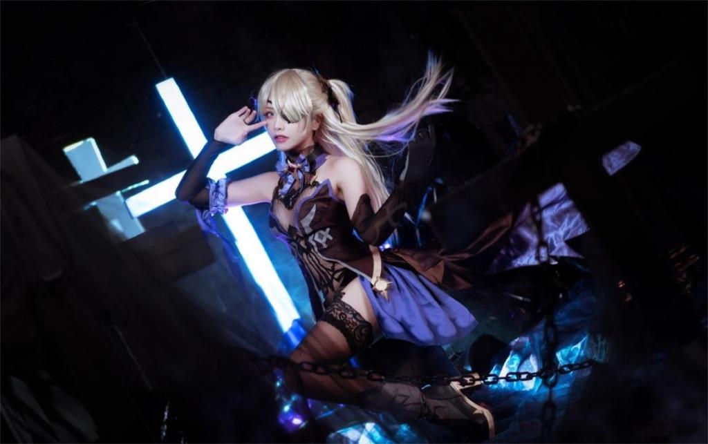 Ů٧ջcosplayͼƬ