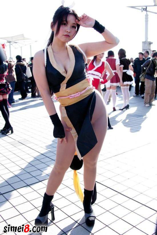̵ڶcosplayüջͼ