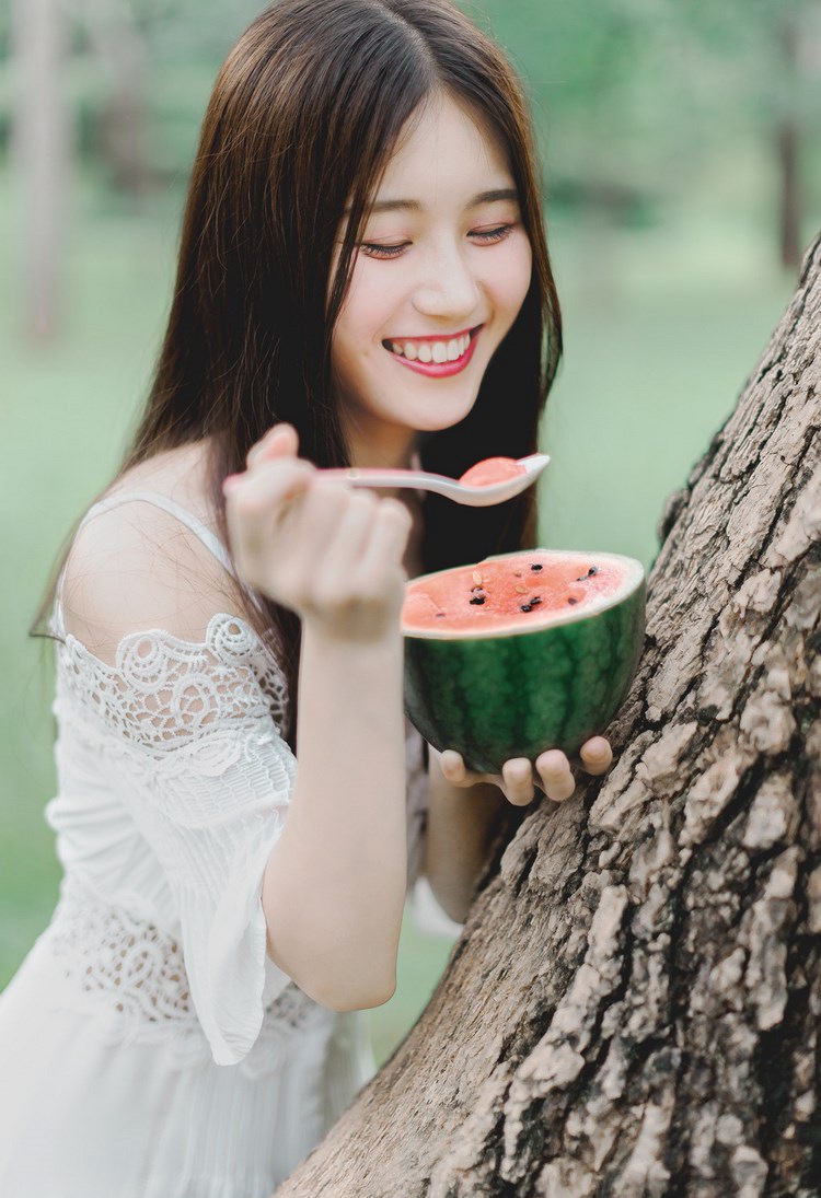 缫ƷŮдͼ