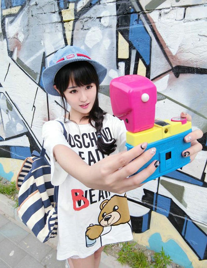 ƯŮ˼μTiffanyԸзд