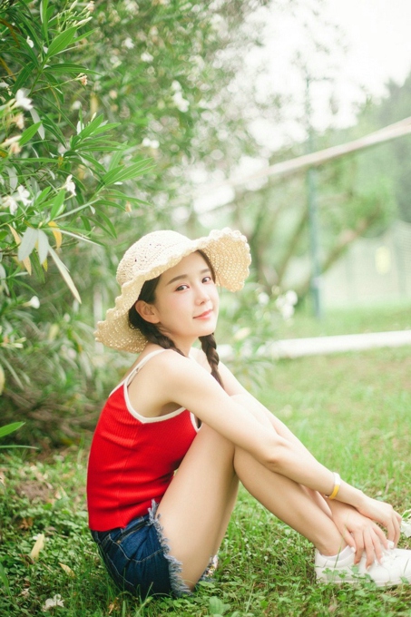 ƯŮ˼μTiffanyԸзд