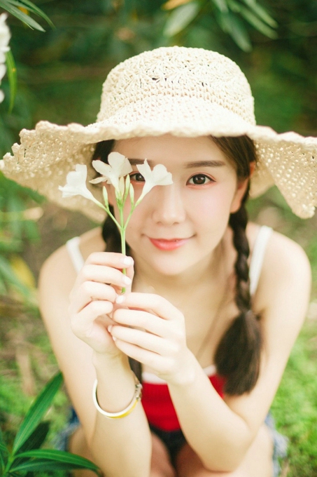 ƯŮ˼μTiffanyԸзд