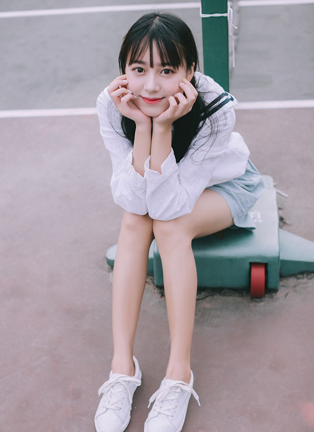 ¹ݱȻŮEvelyn˸д