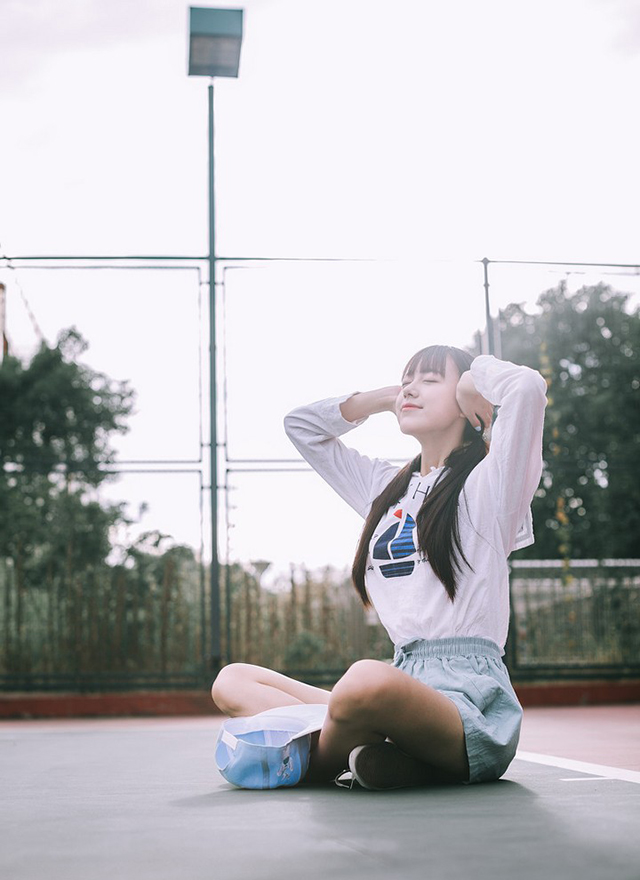¹ݱȻŮEvelyn˸д
