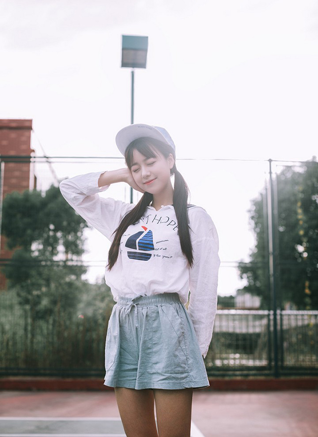 ¹ݱȻŮEvelyn˸д