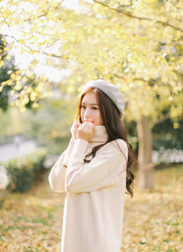 ¹ݱȻŮEvelyn˸д