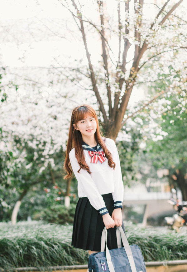 崿ѧCherishԸŮ