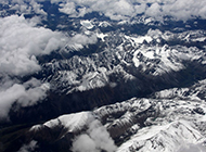 西藏雪山风景图片洁白梦幻