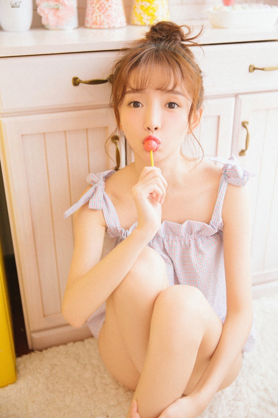 美女许诺最新高清大图展清新性感