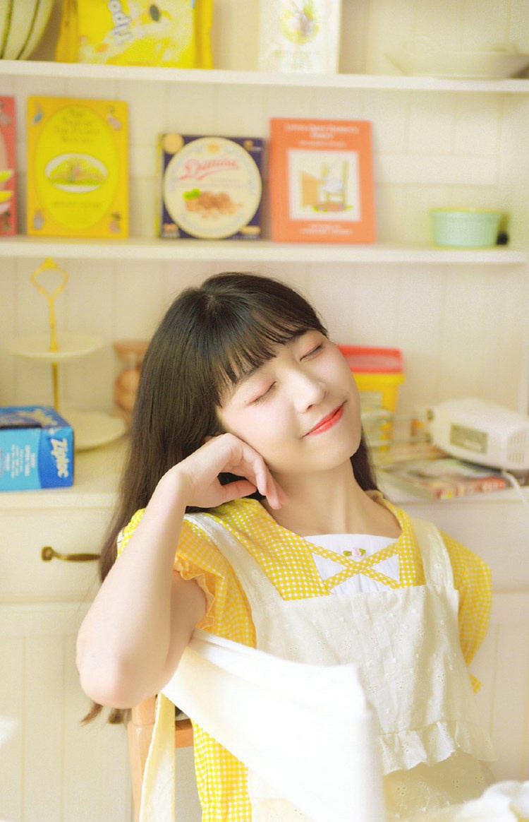 粉嫩少女谢芷馨Sindy丰乳肥臀高清写真