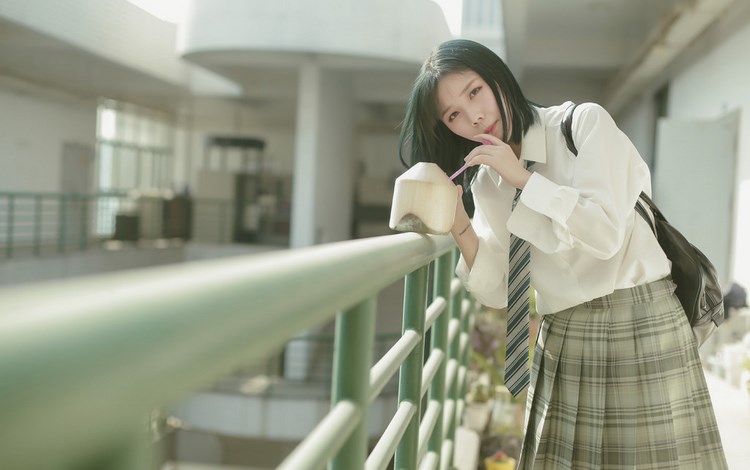 绮梦Cherish- [TGOD推女神] 浴室湿身迷人眼