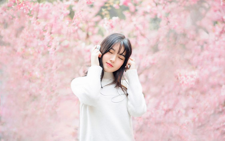 清纯短发美女赵小白拳击写真图片