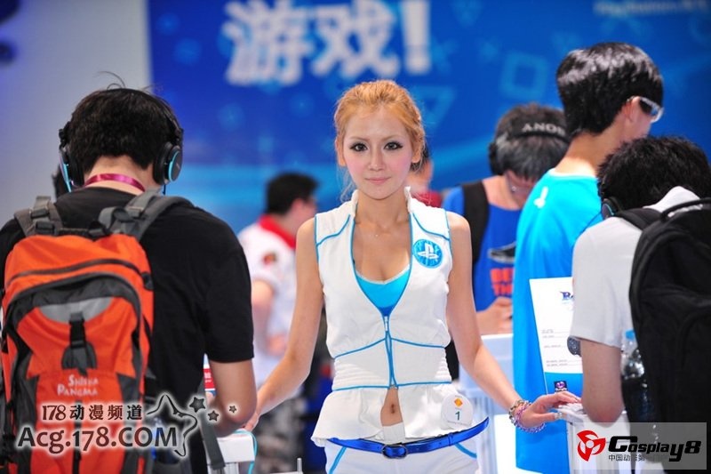 ϷչcosplayŮͼƬ
