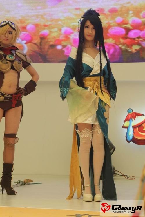 ڵչcosplayŮͼƬ