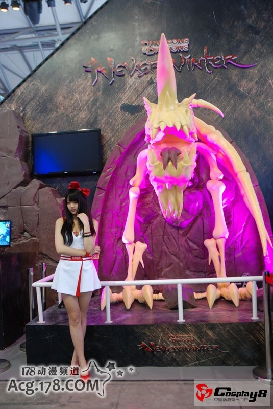 ϷչcosplayŮͼƬ