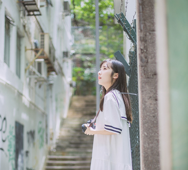 内衣美女荡漾Crystal性感丰满写真图片