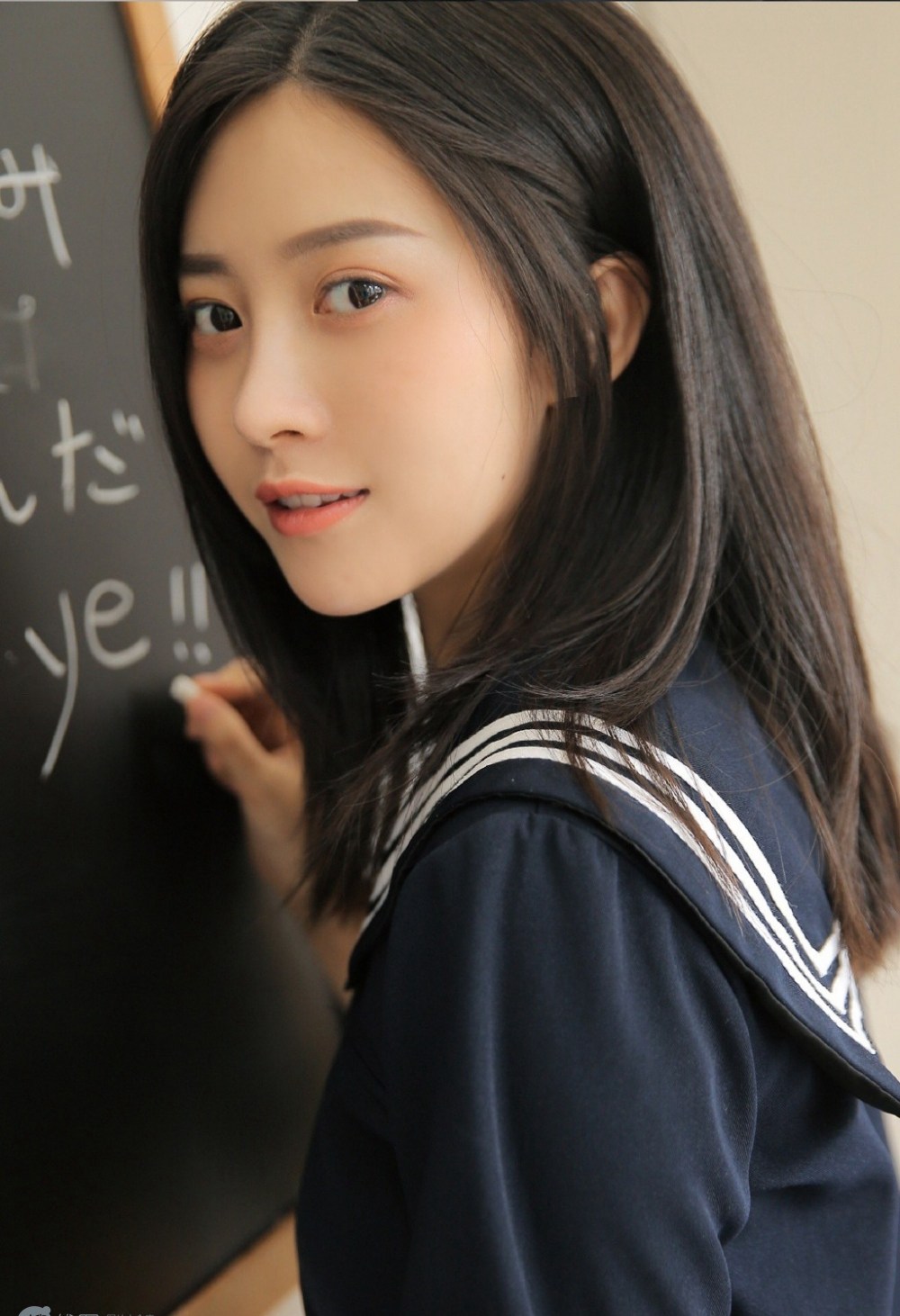 崿֥Ψ˽дͼƬ