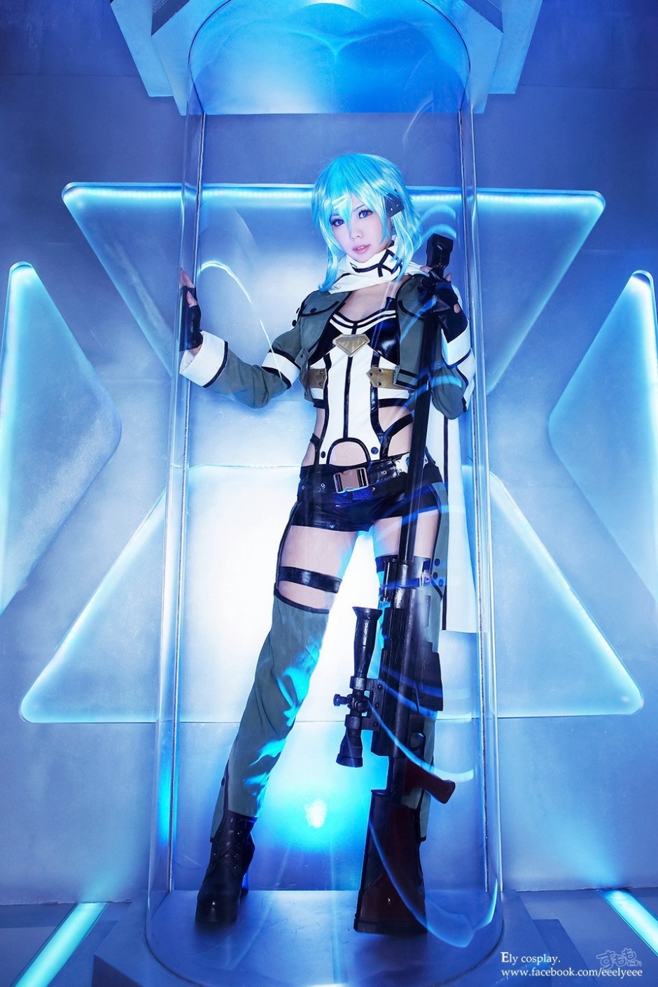 18RϷcosplayŮͼƬ